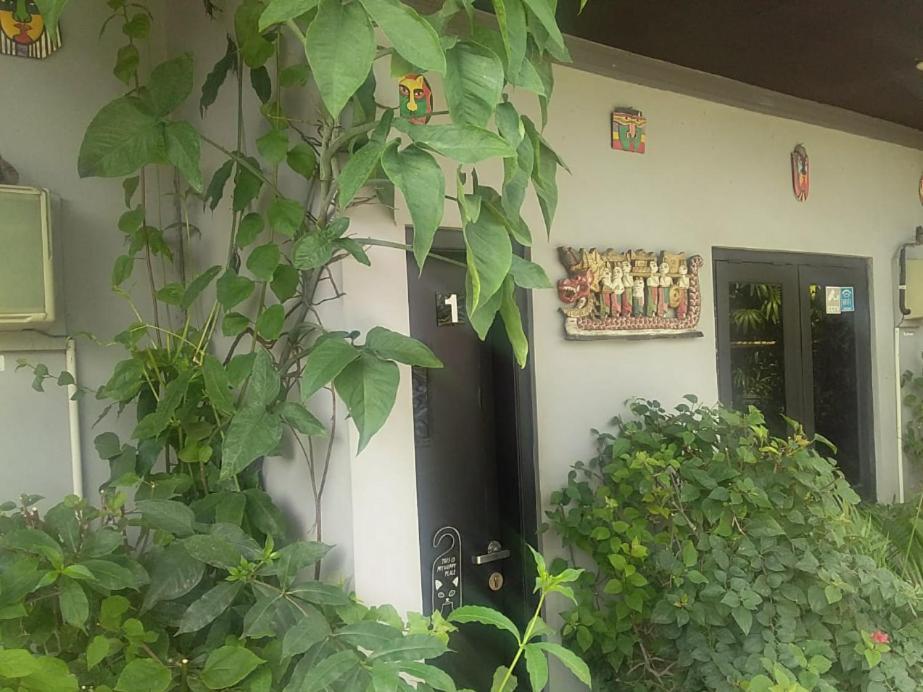 Cideres Holiday Home Majalengka Exterior foto